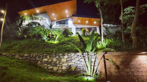 Dốc Chill Retreat view núi, gần Ba Vì